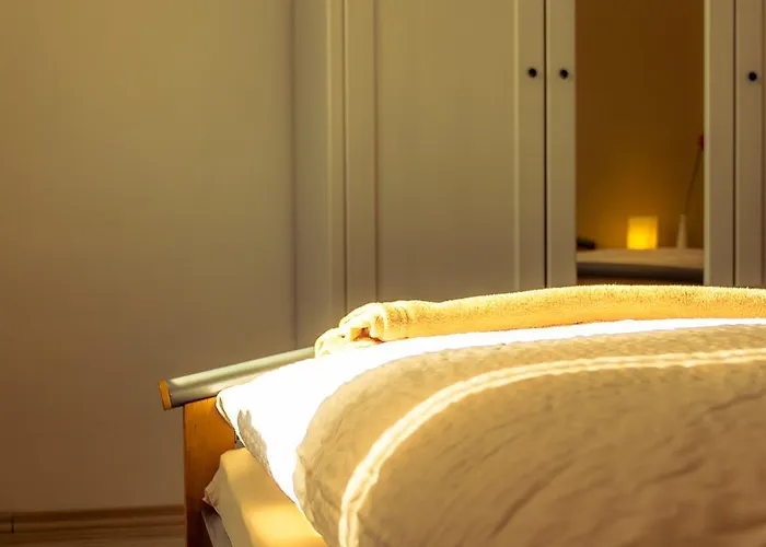 韦伯罗灵格公寓 * 安德纳赫